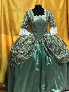 Costume nobildonna '700